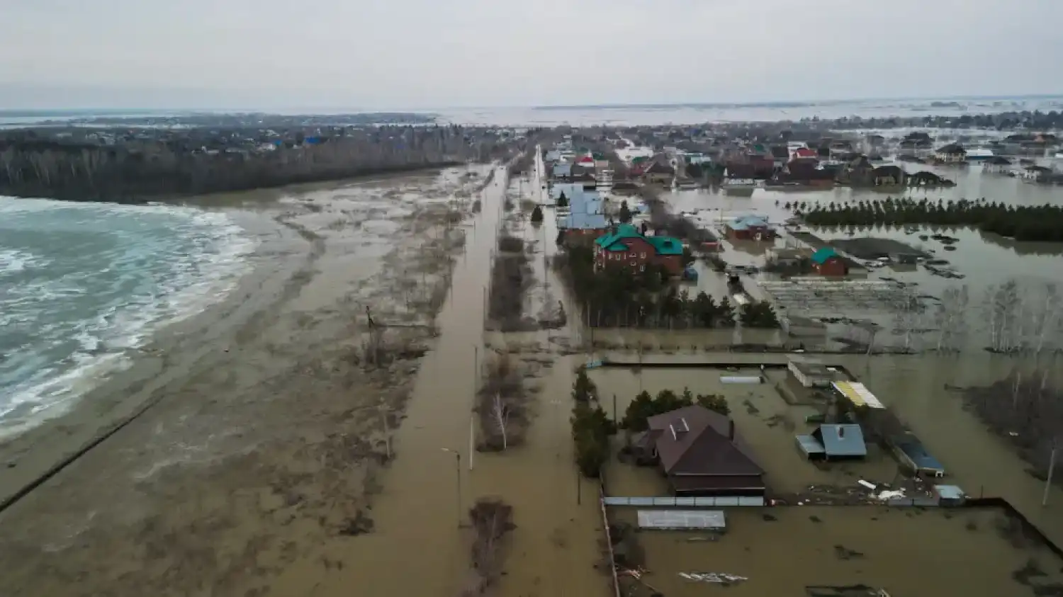 Ақмола облысында су тасқынына бөлінген 300 млн теңгені жымқырғандар ұсталды