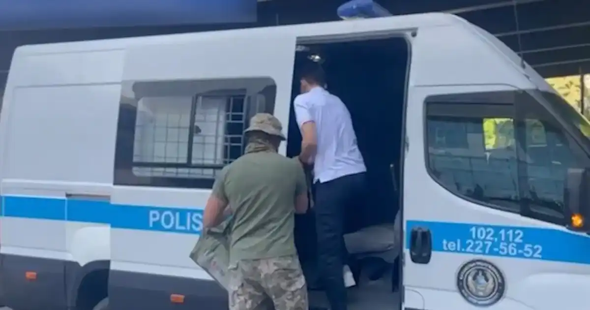 Кәсіпкерді өлтіріп, 40 млн теңгенің мүлкін иемденген қазақстандық Әзербайжанда ұсталды