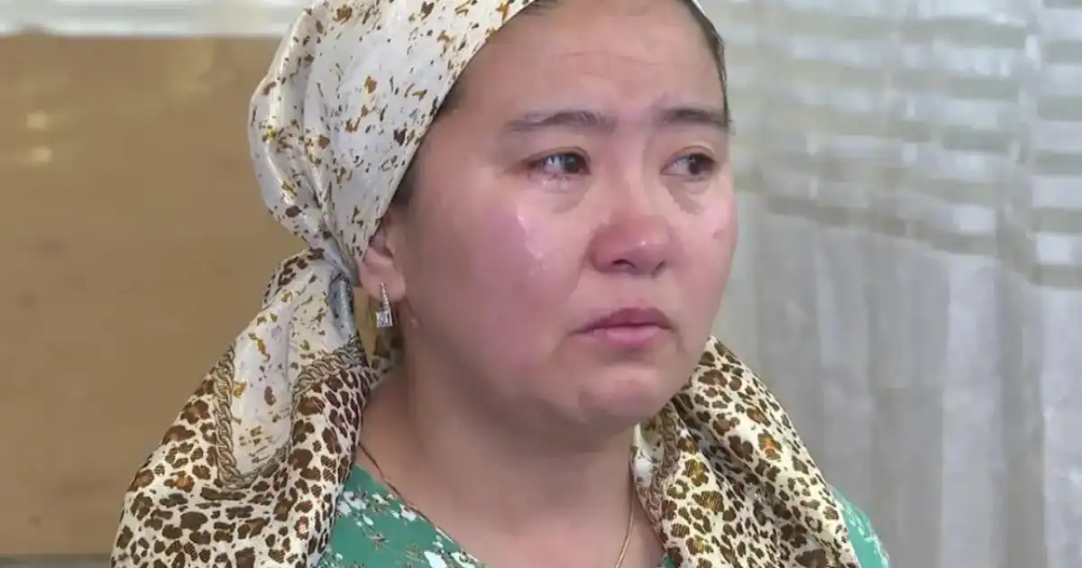 "Пышақтап, тістерін сындырған": 18 жастағы тараздық жігіттің анасы әділдік іздейді