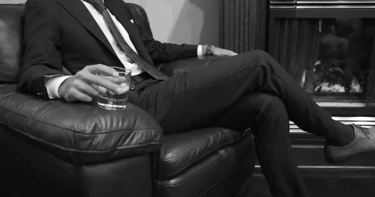 "Көрпемді шайнап жатырмын": әйелімен ажырасқан ер адам күтпеген жағдайға тап болды