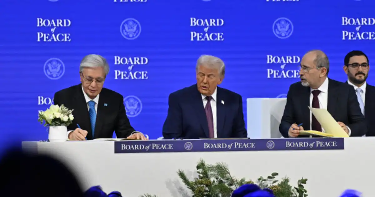 Тоқаев Бейбітшілік кеңесінің Жарғысына қол қойды