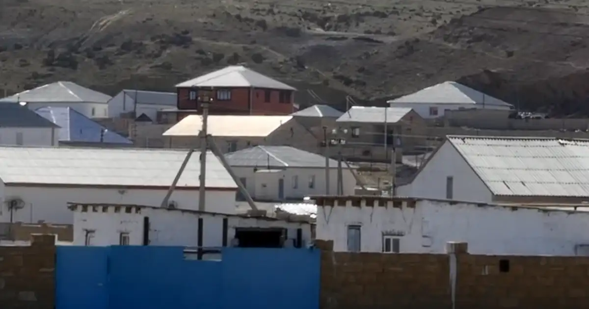 Шетпеде 42 жастағы азамат өгей қызын зорлап, кейін өзін атып өлтірген