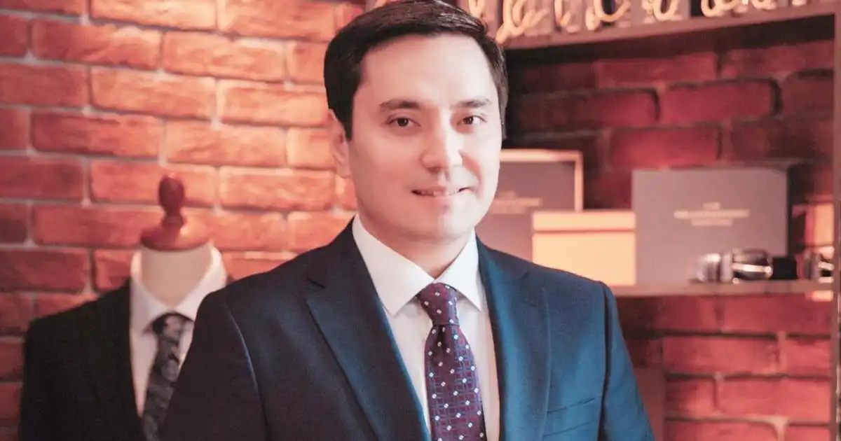 Нұрлан Әлімжанов алғаш рет әйелін көрсетті