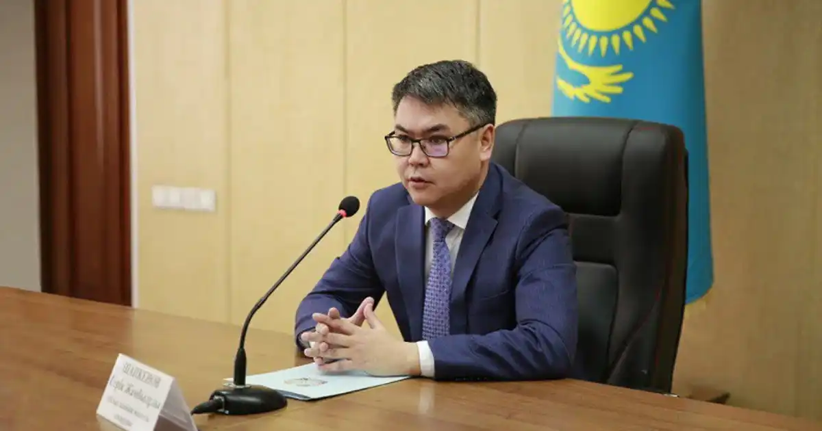 Атырау облысында әкім орынбасарлары ұсталған соң Серік Шәпкенов қызметінен босатылды