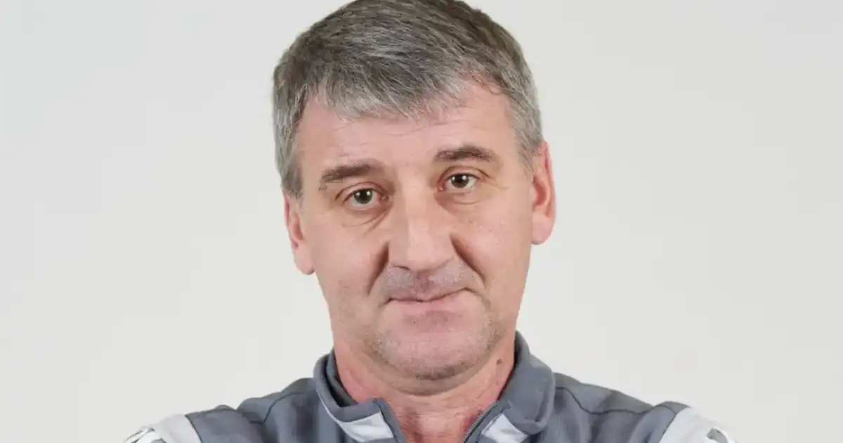 Белгілі бапкер, футболшы қайтыс болды