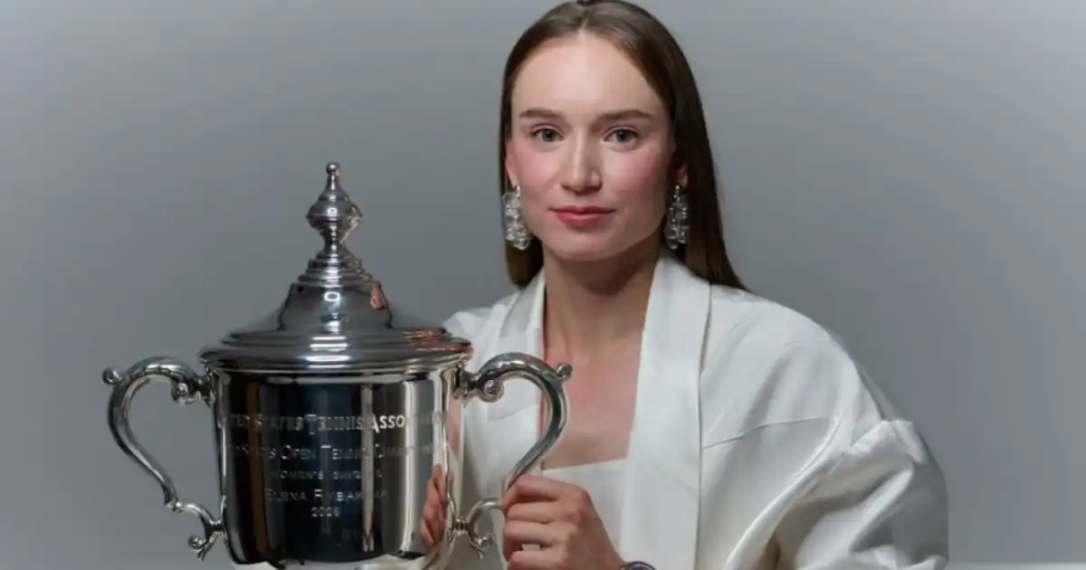 Елена Рыбакина әлемнің бірінші ракеткасы атанды
